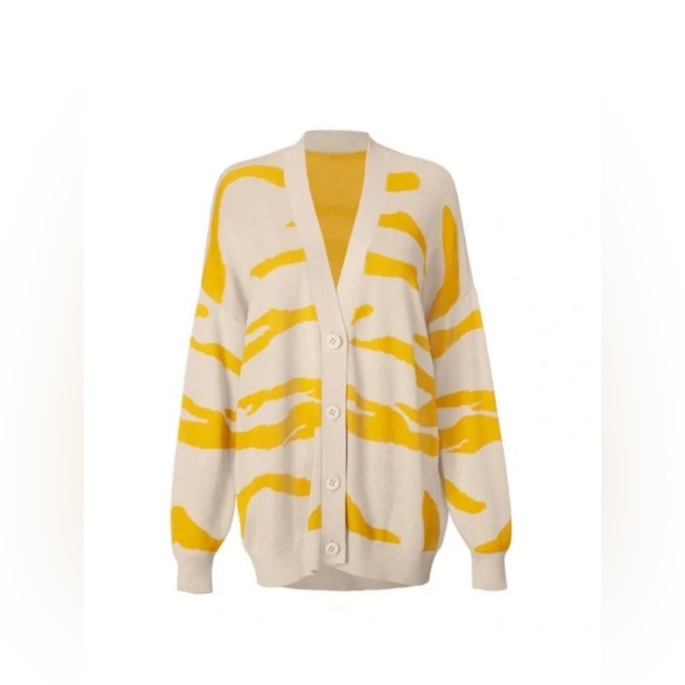 Cabi Roar Cardigan size medium